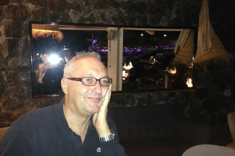 Giampietro Comolli Giorgio Armani e l'enologo Giampietro Comolli insieme per il futuro di Pantelleria