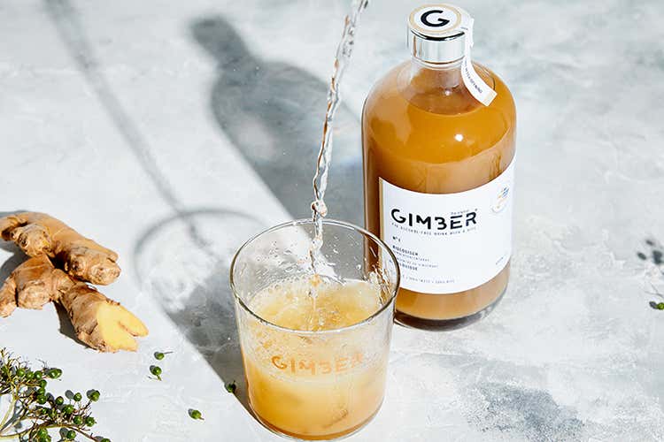 Per gustarlo, basta aggiungere al concentrato acqua fresca e frizzante