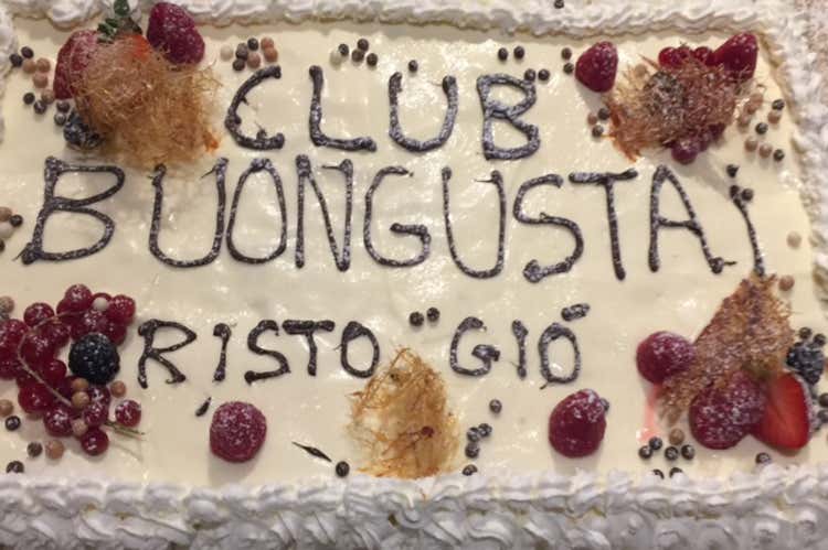 Gi&ograve; conquista i Buongustai bergamaschi  Menu di mare di qualit&agrave; e ricchi antipasti