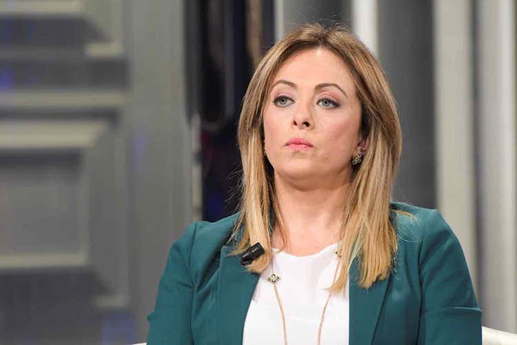 Giorgia Meloni - L'ennesimo allarme dei ristoratori: Tanti di noi chiuderanno per sempre