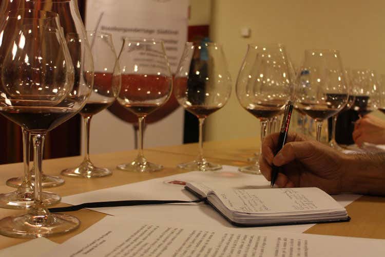 (Giornate del Pinot Nero a Bolzano Una sfida sull’annata 2014) (Giornate del Pinot Nero a Bolzano Una sfida sull’annata 2014)