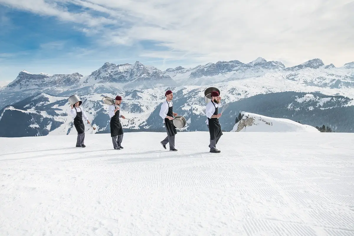 Alta Badia Gourmet Skisafari. Foto: Armin Terzer Skisafari con lo chef: ecco le stelle che brillano sulla neve dell&rsquo;Alta Badia