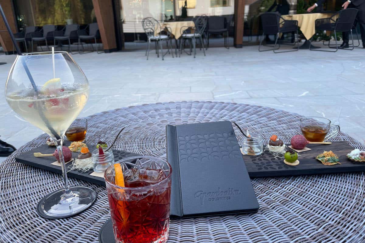 il benvenuto del GranBaita GranBaita, un 5 stelle a Selva per design, cucina e wellness il benvenuto del GranBaita GranBaita, un 5 stelle a Selva per design, cucina e wellness