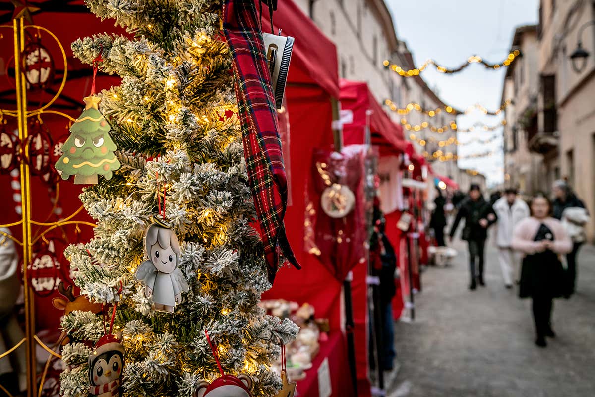 Il Natale nel borgo marchigiano di Corinaldo incanta fino al 6 gennaio