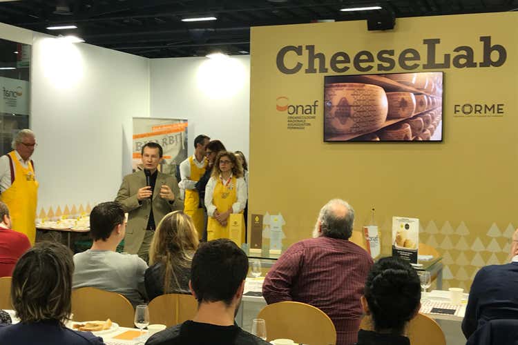 Cheese Lab (Grana Padano Dop in... verticale! Stagionature cult in degustazione)