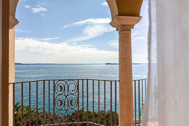La vista dalle stanze della struttura 5 stelle lusso - Grand Hotel Fasano, sul Garda trattamenti di remise en forme