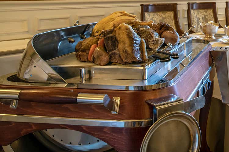 Il carrello del Bollito (Grand Hotel Majestic Bollito e tartufi nel menu autunnale)