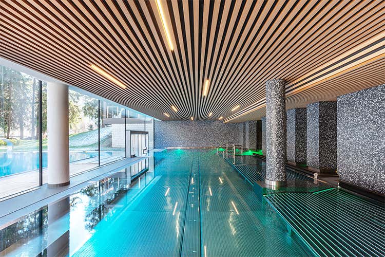 Una spa di 3.500 mq, tra le pi&ugrave; grandi del Trentino - Terme di Comano, vero benessere racchiusi dalla natura trentina