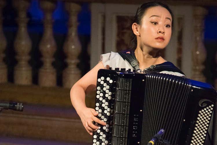 Grand Tour delle Marche Arte bianca, polenta e fisarmonica