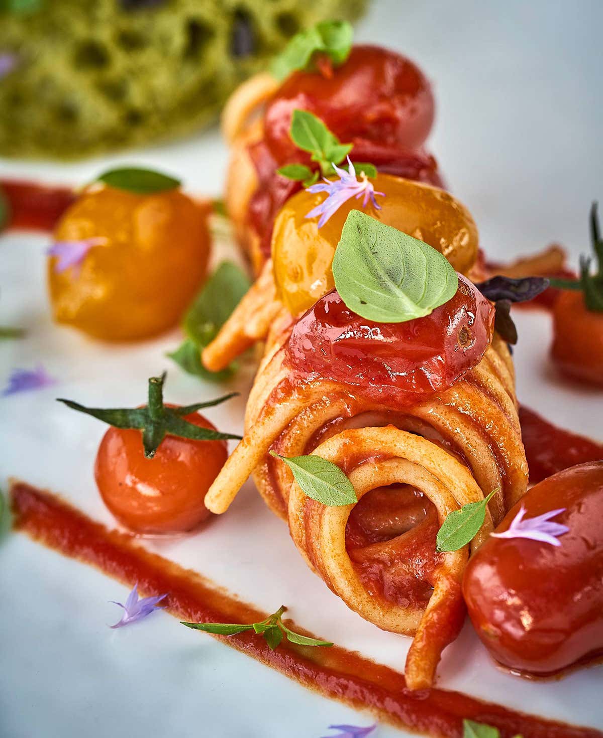 POMOD'ORO - Spaghettone di Gragnano Igp con pomodori campani in diverse varietà e consistenze - Hotel Parker's