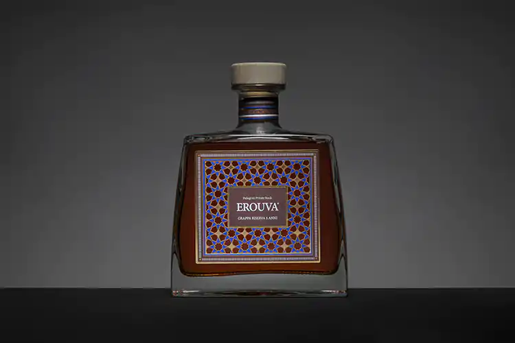 Grappa Erouva Classico, alternativo o audace? Abbina il cioccolato ai distillati