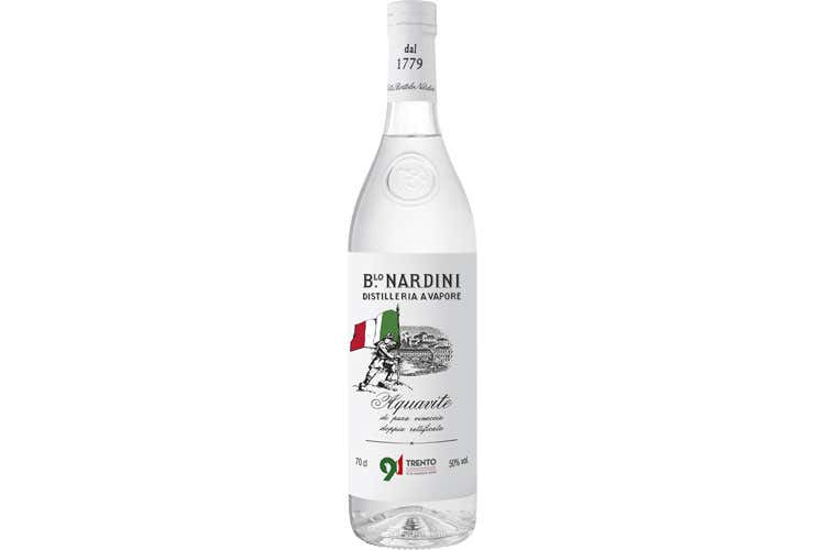 (Grappa Nardini per gli Alpini Un'etichetta dedicata alla 91ª Adunata) (Grappa Nardini per gli Alpini Un'etichetta dedicata alla 91ª Adunata)
