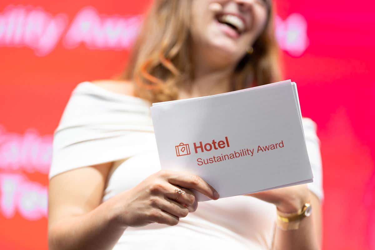 Tecnologia, design e persone: l’ospitalità del futuro passa da “Hotel 2025” Tecnologia, design e persone: l’ospitalità del futuro passa da “Hotel 2025”