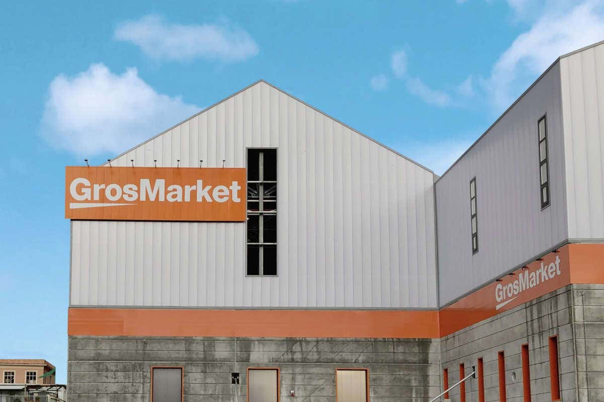 GrosMarket rinnova il punto vendita di Genova e apre in via Spataro