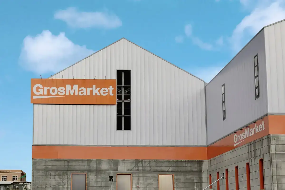 GrosMarket rinnova il punto vendita di Genova e apre in via Spataro