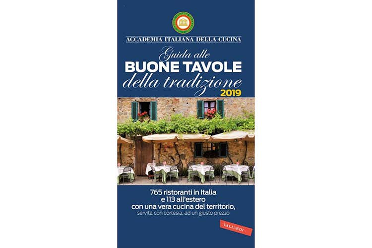 (Guida alle buone tavole della tradizione 878 locali per gustare i piatti di un tempo)