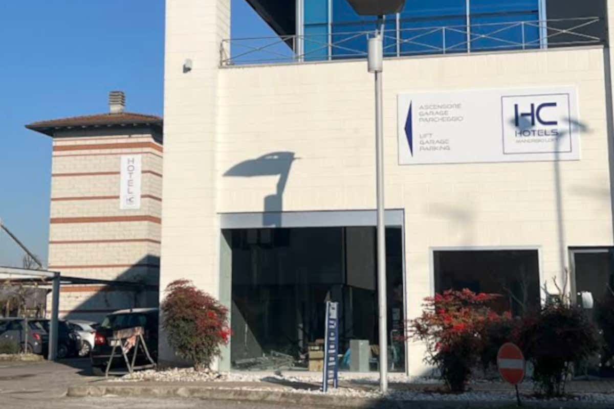 L'HC Hotel Manerbio Loft è facilmente collegato alle principali vie di comunicazione