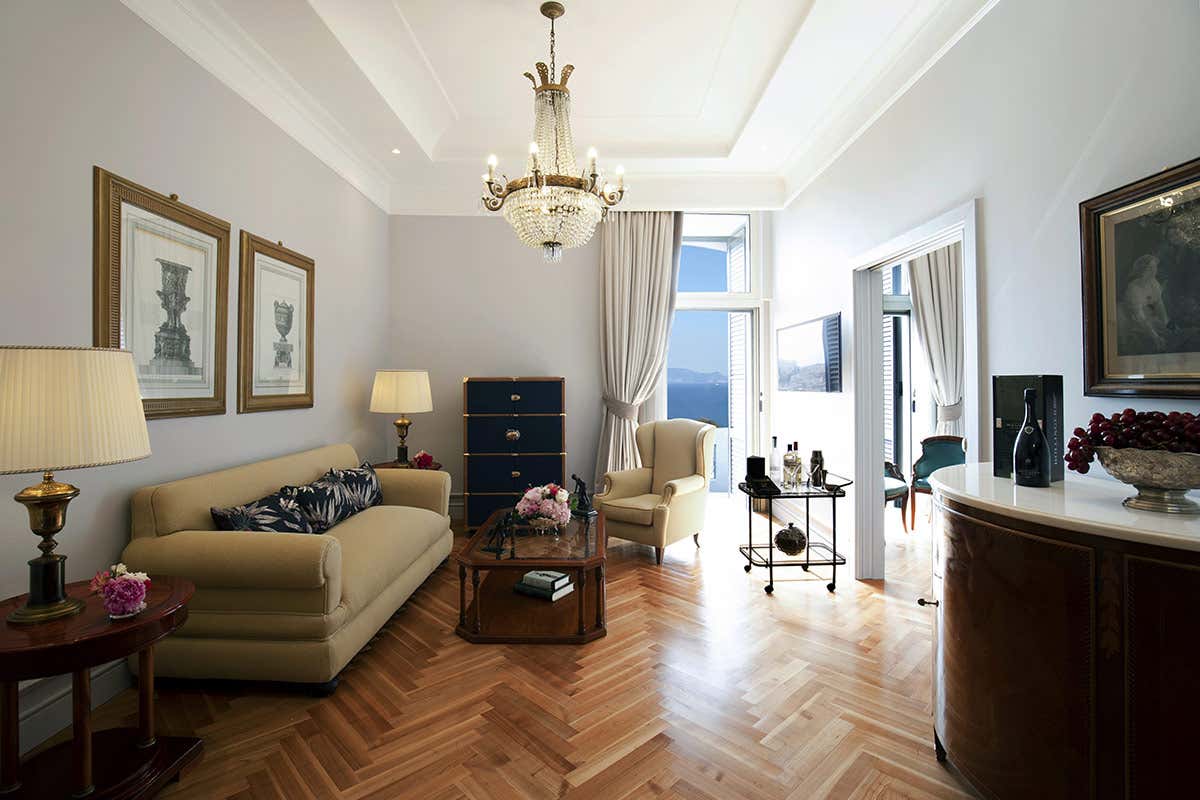 Suite Honey Moon Sea View -  Grand Hotel Parker‘s di Napoli
