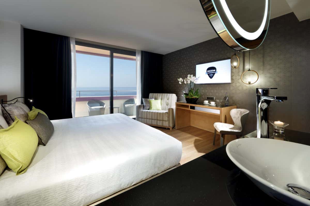 Vivi il Natale alle Canarie tra tradizioni, presepi di sabbia e dolci tipici