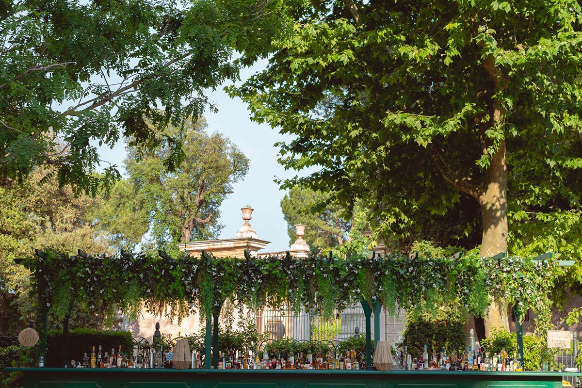 Hortus Bar Mixology e Musica Esperienze divine all’Hortus di Casina Valadier Hortus Bar Mixology e Musica Esperienze divine all’Hortus di Casina Valadier