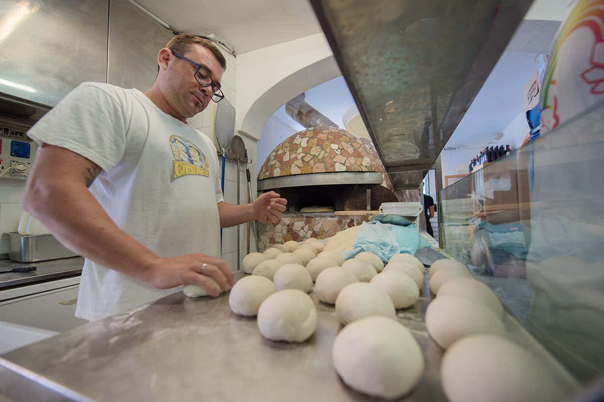 Hotel Ristorante Crescenzo Giro del Golfo in otto giorni: Procida, oasi di bellezza e di cultura