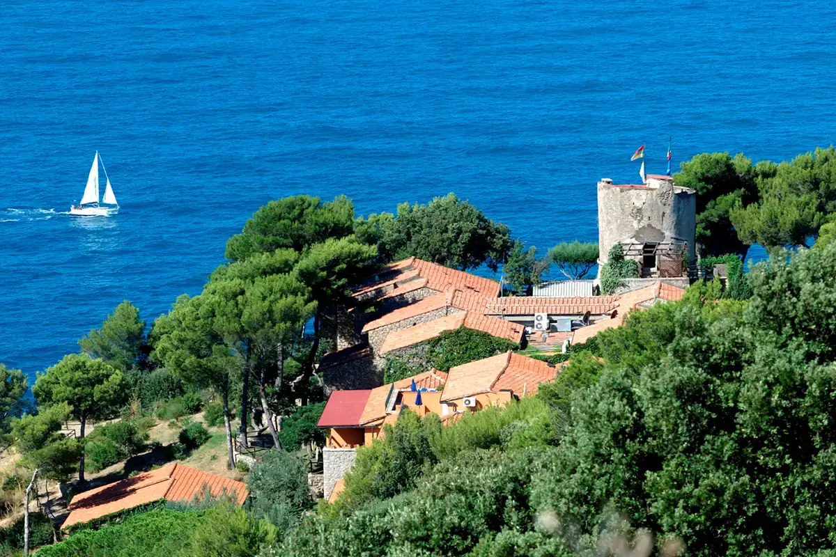 L'Hotel Torre di Cala Piccola La cucina di Francesco Carrieri, ricette per essere felici