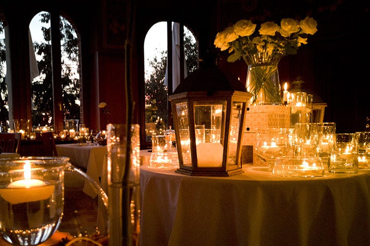 Cena per due al lume di candela (Hotel e ristorante per romanticoni Al Borducan per una fuga di coppia)
