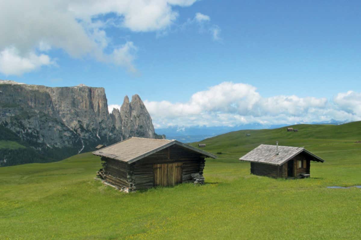 Una malga nel verde L'Alto Adige, nella stanza delle streghe