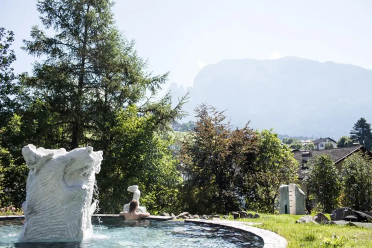 Ampia scelta di trattamenti L'Alto Adige, nella stanza delle streghe