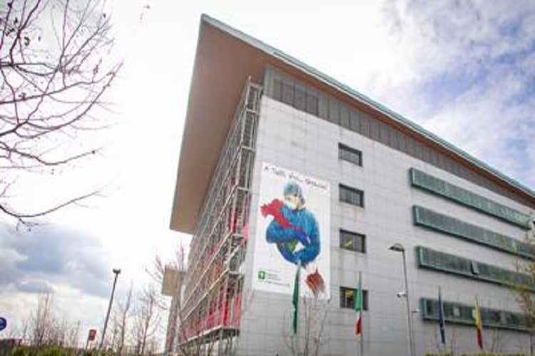 L'ospedale Papa Giovanni XXIII di Bergamo - Nuovo farmaco sui paziente gravi Test al Papa Giovanni XXIII