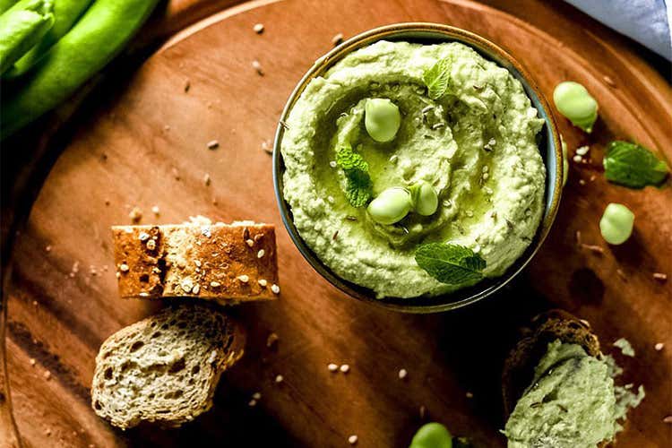 Hummus di fave vegano Hummus di fave vegano