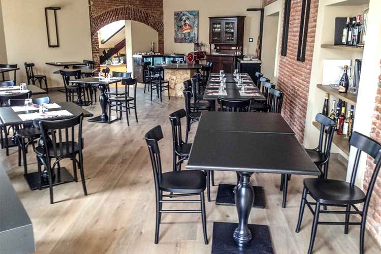 I Dodici Gatti in Galleria a Milano anche la pizza si prepara per halloween I Dodici Gatti in Galleria a Milano anche la pizza si prepara per halloween