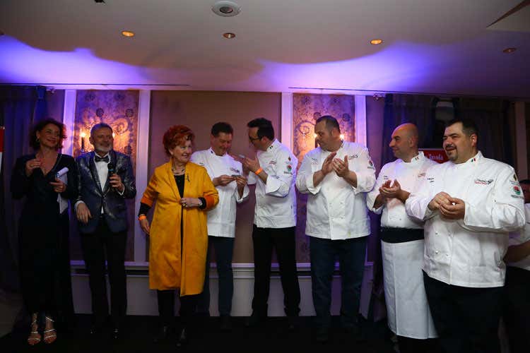 Annamaria Tossani, Alberto Lupini, Annie Féolde, Chicca Cerea e Rocco Pozzulo (I Personaggi dell’anno fanno squadra Tessera Fic a Bombana, Féolde e Cerea)