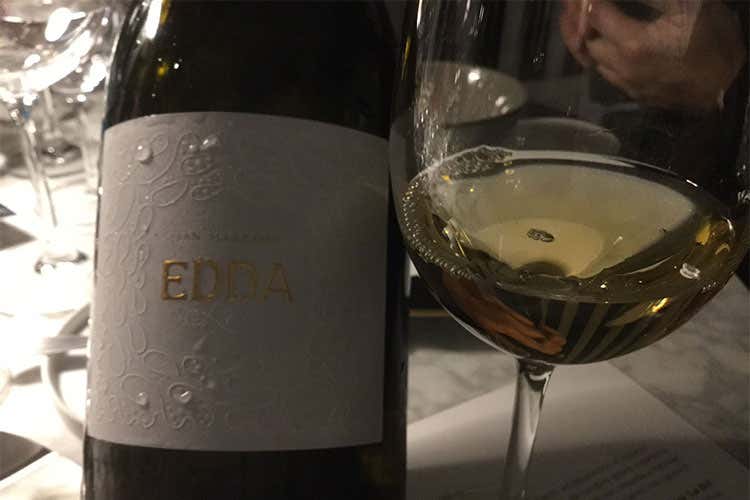 I grandi vini di Cantine San Marzano in tavola al Felix Lo Basso Restaurant