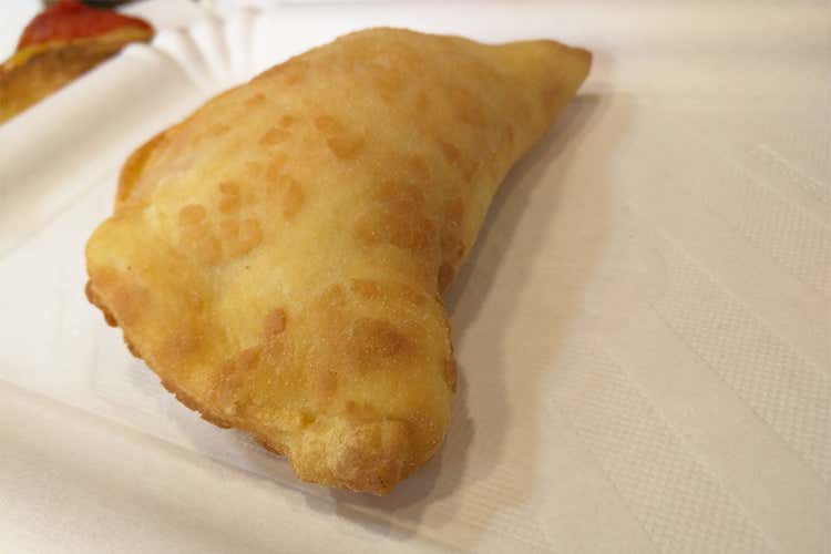 I panzerotti di Nonna Lia a Roma Street food fra tradizione e qualit&agrave;