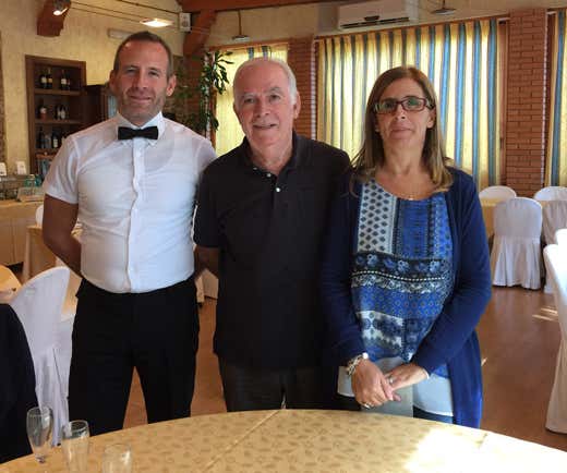 da sinistra: Gianni, Bruno e Donatella Meloni da sinistra: Gianni, Bruno e Donatella Meloni
