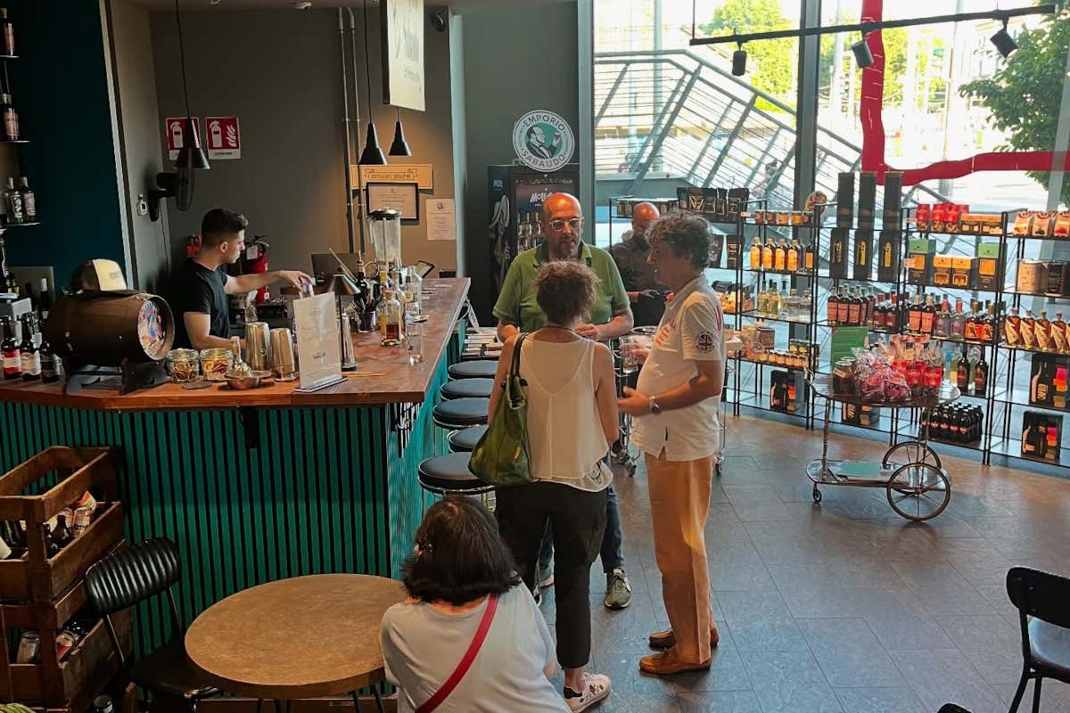 Emporio Sabaudo: vendita, degustazione e cultura nel cuore di Torino