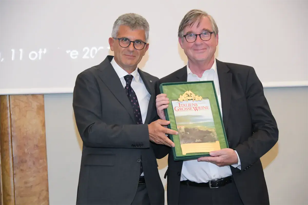 Premio a Jens Priewe A Roma 18 etichette per rilanciare l'attivit&agrave; dell'Istituto Grandi Marchi