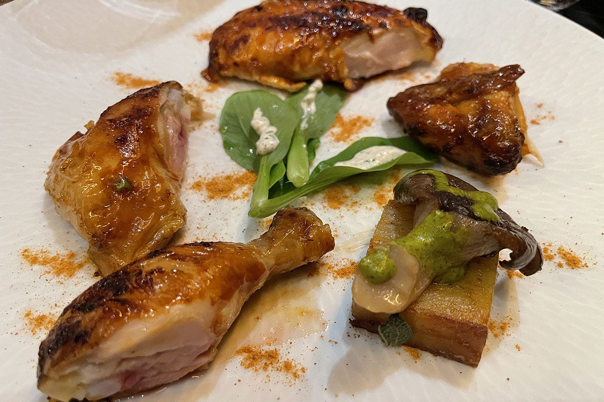 Pollo in due cotture, sporzionato al tavolo