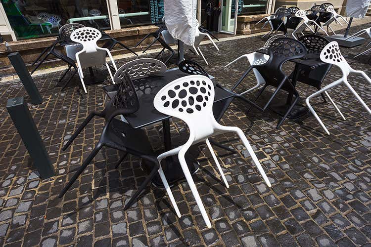 Passaggio in giallo da lunedì e non da domenica? Per i ristoratori illogico - Il Governo colpisce ancora... Ristoratori: Illogico il giallo lunedì