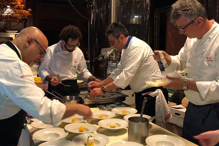 Claudio Sadler, Franco Aliberti, Marco Valli e Gianni Tarabini (Quarta Tavola d'autore di Euro-Toques Protagonista il raviolo di Claudio Sadler)