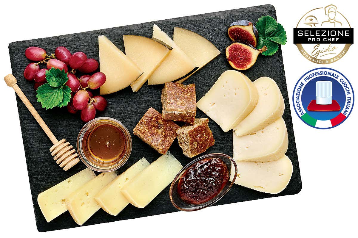 Il tagliere ritorna protagonista sulla tavola