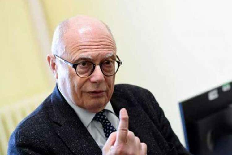 Massimo Galli (foto: globalist.it) - Il virus è diventato più buono? Galli: No, pensiamo ai nuovi focolai Massimo Galli (foto: globalist.it) - Il virus è diventato più buono? Galli: No, pensiamo ai nuovi focolai