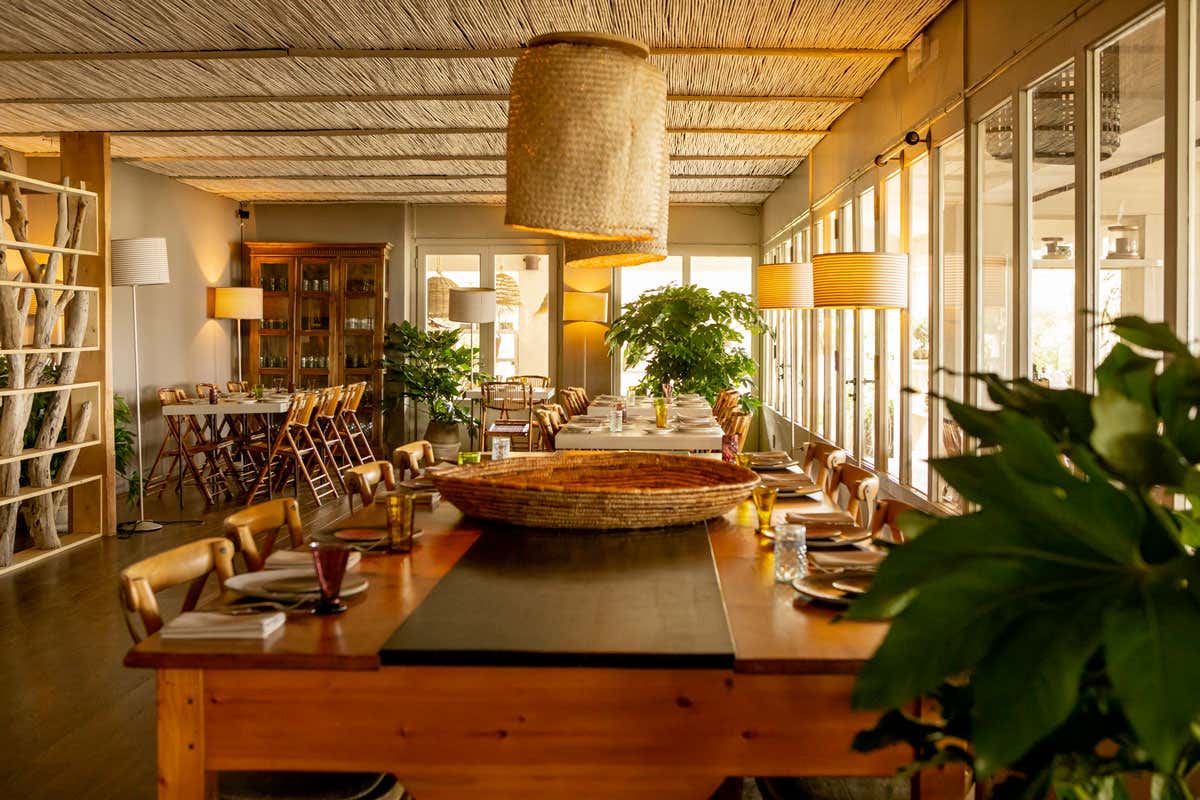 Mangiare cucina maremmana e sushi brasiliano in una vecchia Dogana Pontificia Mangiare cucina maremmana e sushi brasiliano in una vecchia Dogana Pontificia