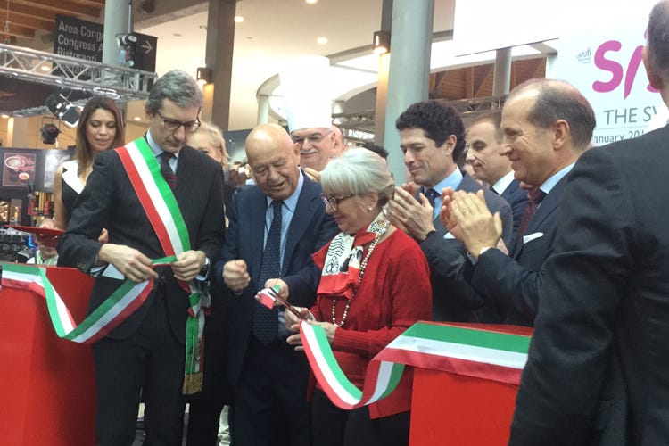 Inaugurato a Rimini il Sigep dei record 
Attesi in 200mila, gelato superstar