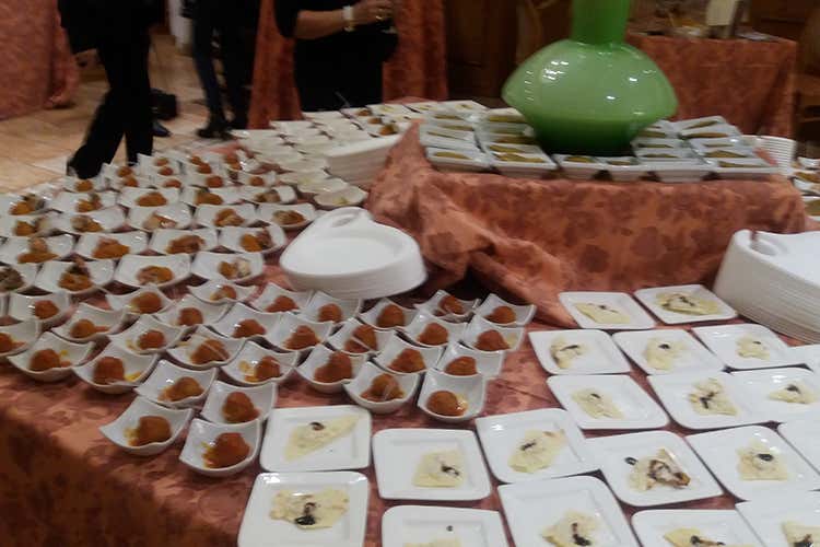 La cena si è svolta al ristorante Da Pino (Incontriamo i grandi chef Un successo il primo round)