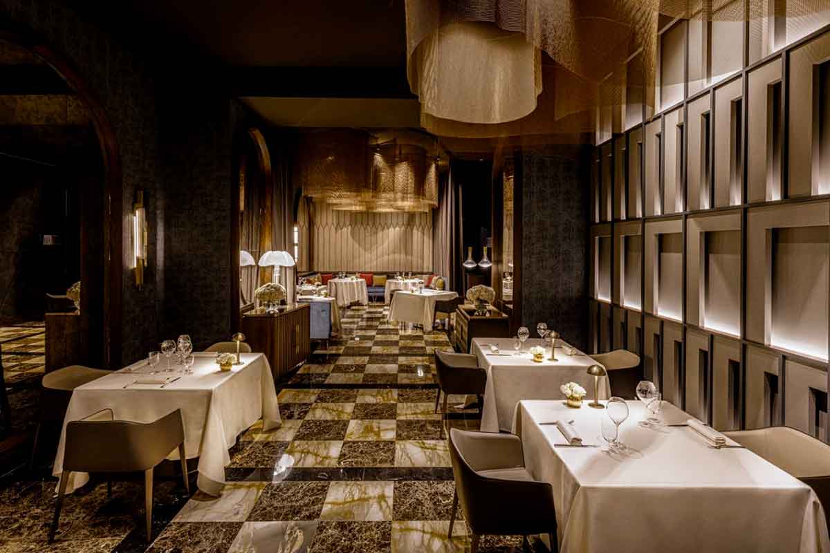 Il ristorante dove il pane diventa spettacolo con il servizio dei lievitati al gueridon Il ristorante dove il pane diventa spettacolo con il servizio dei lievitati al gueridon