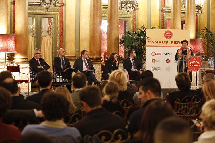 L'intervento di Teresa Bellanova al convegno (Innovazione green e formazione Bellanova e il futuro dell'agricoltura) L'intervento di Teresa Bellanova al convegno (Innovazione green e formazione Bellanova e il futuro dell'agricoltura)