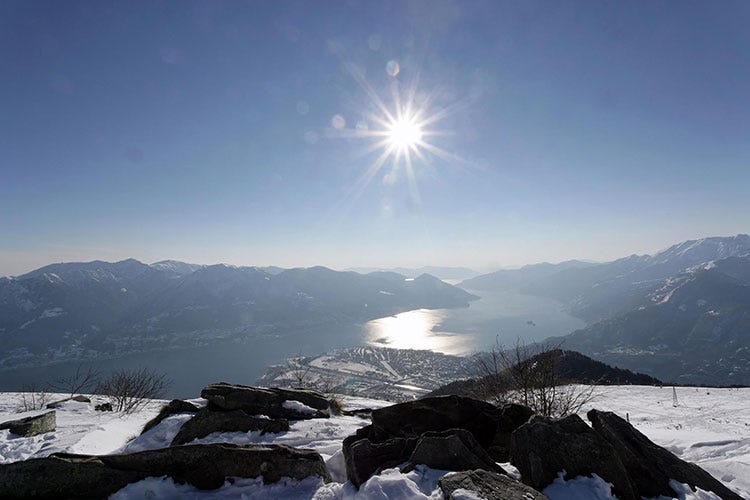 Una panoramica dell'area ticinese (Inverno nella Svizzera italiana)