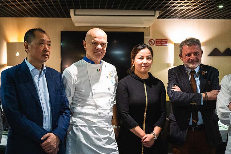 Marco Zhou, Enrico Derflingher, Lei Cai e Alberto Lupini - China Town abbassa le serrande &laquo;Prudenza, situazione rischiosa&raquo;